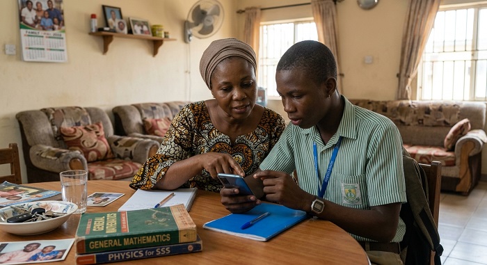 How Parents Can Keep Their Children Safe Online